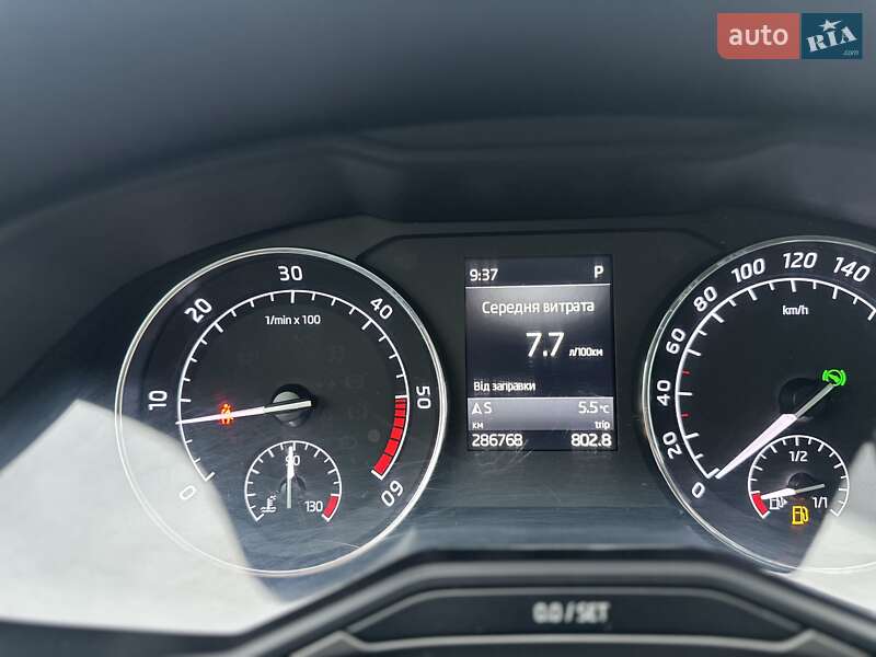 Універсал Skoda Superb 2017 в Мукачевому