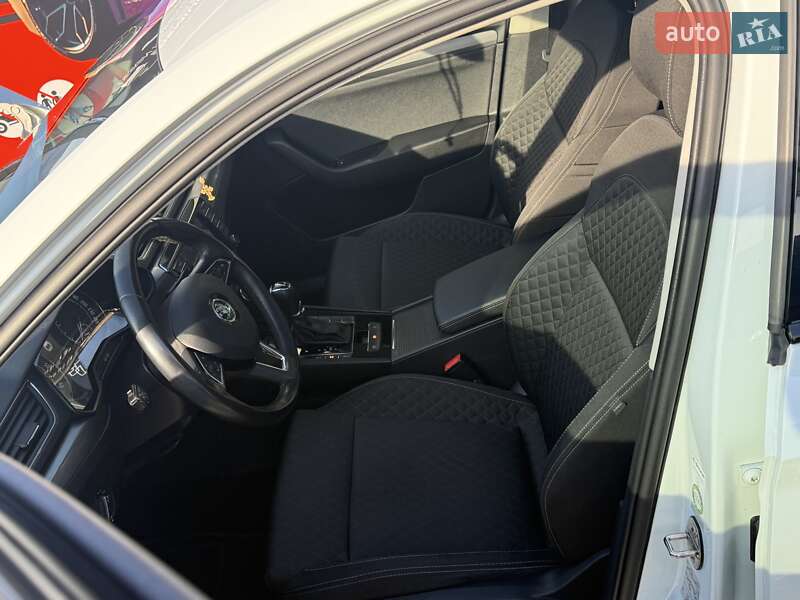 Универсал Skoda Superb 2017 в Хусте