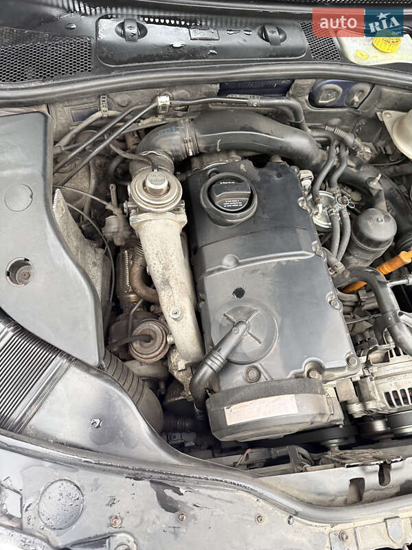 Ліфтбек Skoda Superb 2002 в Львові