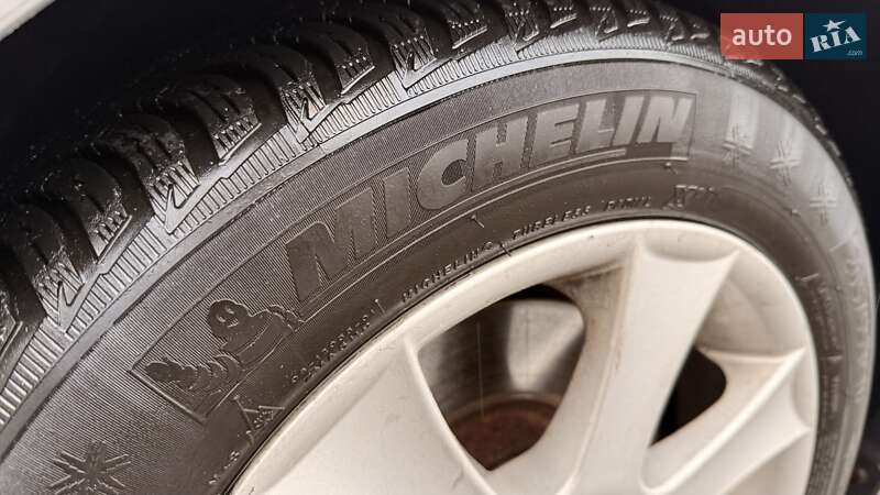 Універсал Skoda Superb 2013 в Києві фото 31 Універсал Skoda Superb 2013 в Києві