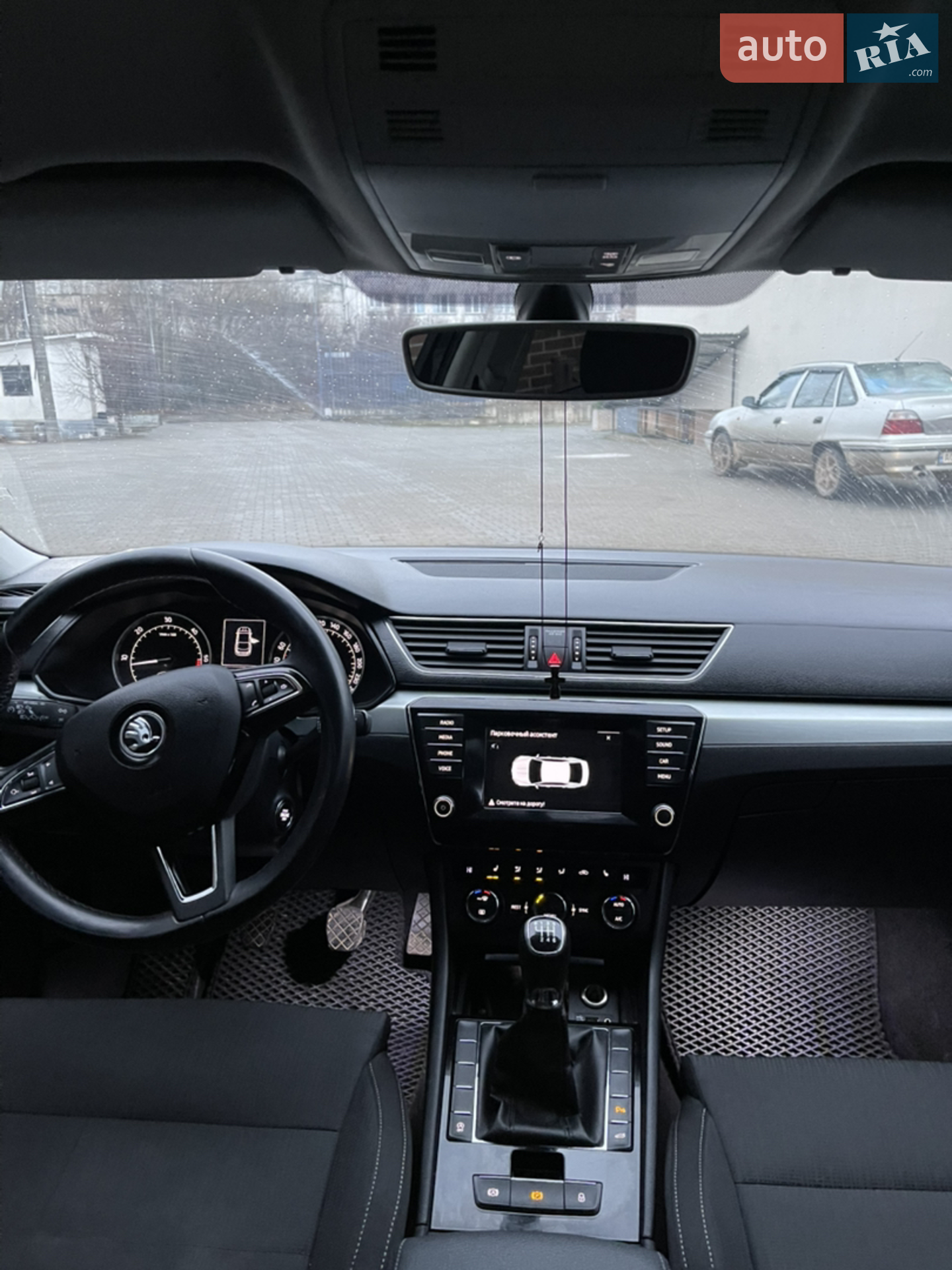 2015 Skoda Superb - мініатюра 11