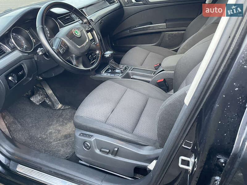 Ліфтбек Skoda Superb 2009 в Турці