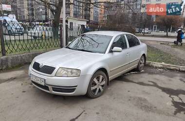Ліфтбек Skoda Superb 2006 в Чернівцях
