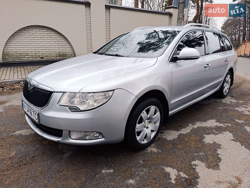 Skoda Superb 2010 Skoda Superb 2010