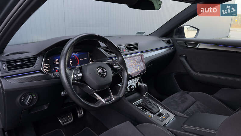 Лифтбек Skoda Superb 2022 в Мукачево