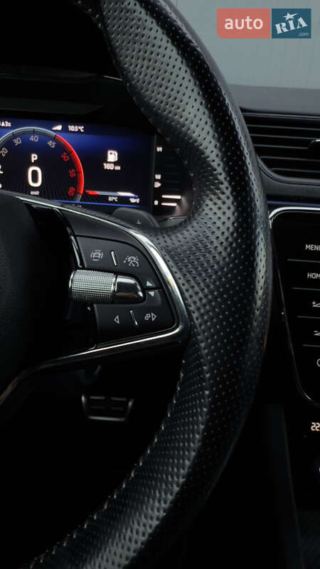 Лифтбек Skoda Superb 2022 в Мукачево