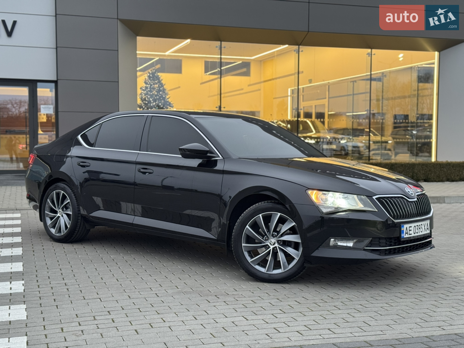 2016 Skoda Superb - мініатюра 4