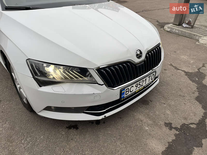 Универсал Skoda Superb 2016 в Шептицькому фото 10 Универсал Skoda Superb 2016 в Шептицькому