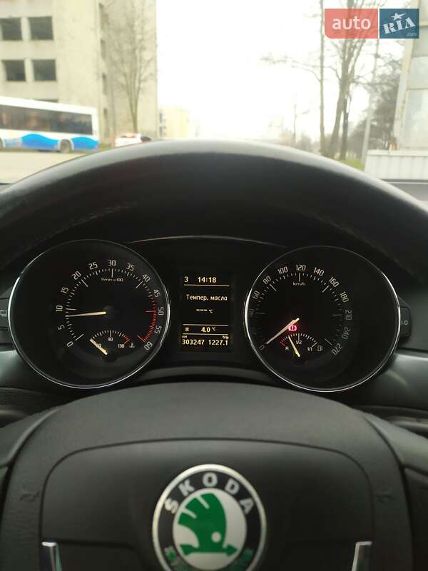 Универсал Skoda Superb 2011 в Тернополе фото 21 Универсал Skoda Superb 2011 в Тернополе