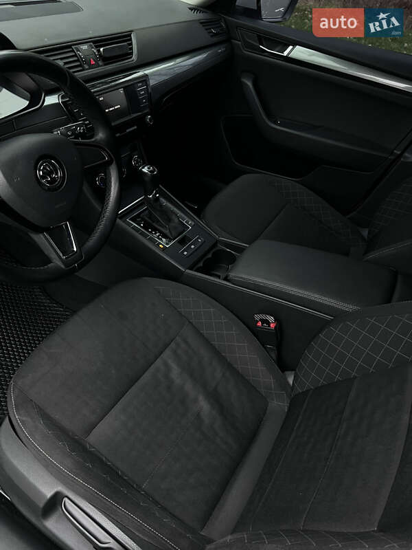 Ліфтбек Skoda Superb 2015 в Києві фото 17 Ліфтбек Skoda Superb 2015 в Києві