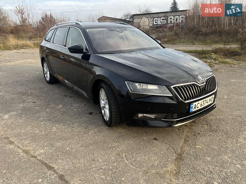 Универсал Skoda Superb 2017 в Луцке