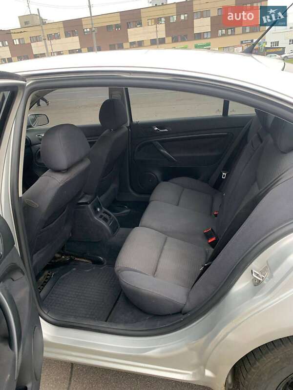 Лифтбек Skoda Superb 2004 в Харькове фото 6 Лифтбек Skoda Superb 2004 в Харькове