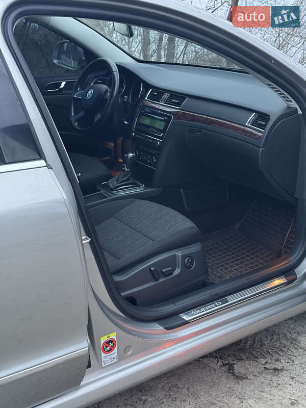 Лифтбек Skoda Superb 2014 в Киеве фото 12 Лифтбек Skoda Superb 2014 в Киеве