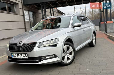 Универсал Skoda Superb 2016 в Дрогобыче