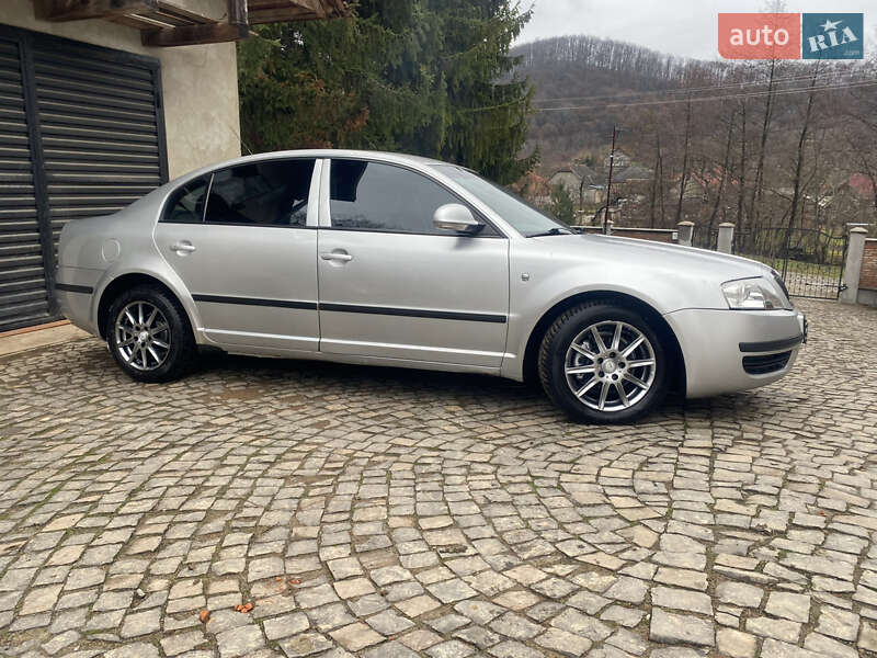 Лифтбек Skoda Superb 2006 в Мукачево фото 2 Лифтбек Skoda Superb 2006 в Мукачево