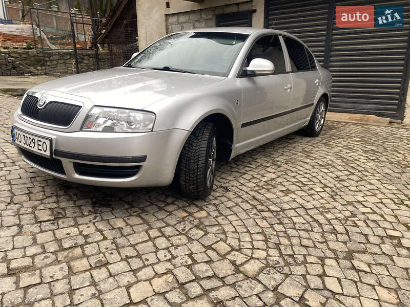 Лифтбек Skoda Superb 2006 в Мукачево фото 3 Лифтбек Skoda Superb 2006 в Мукачево