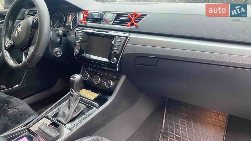 Универсал Skoda Superb 2016 в Киеве