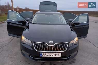 Лифтбек Skoda Superb 2017 в Шаргороде