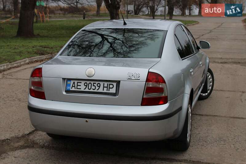Лифтбек Skoda Superb 2008 в Верхнеднепровске