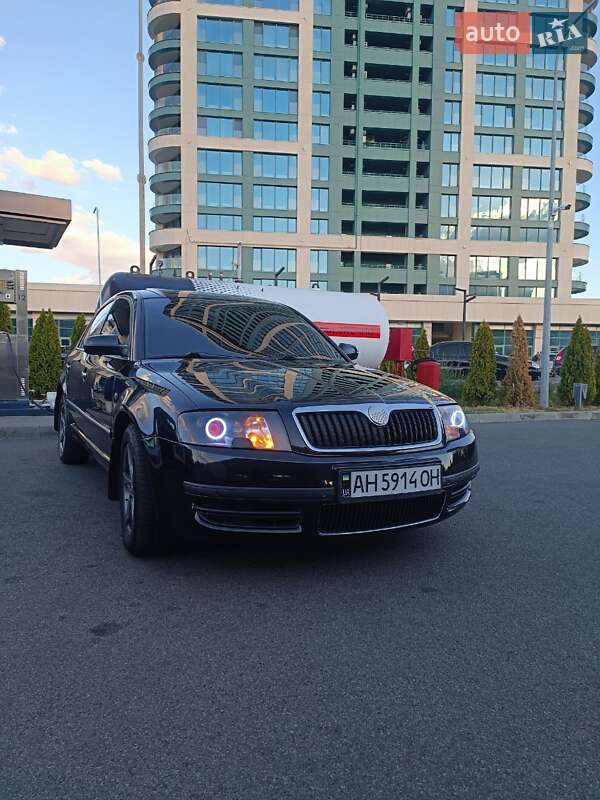 Skoda Superb 2006