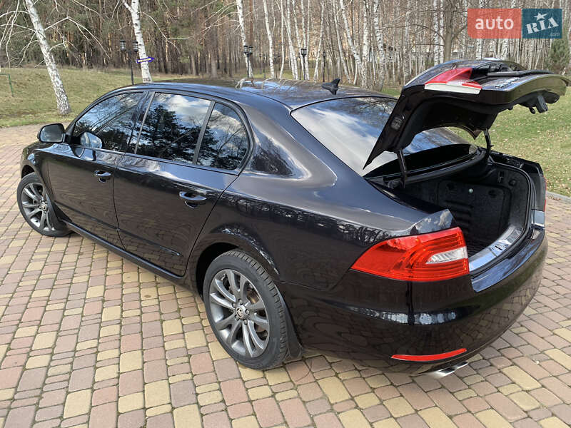 Лифтбек Skoda Superb 2013 в Харькове