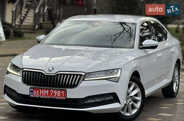 Лифтбек Skoda Superb 2021 в Трускавце