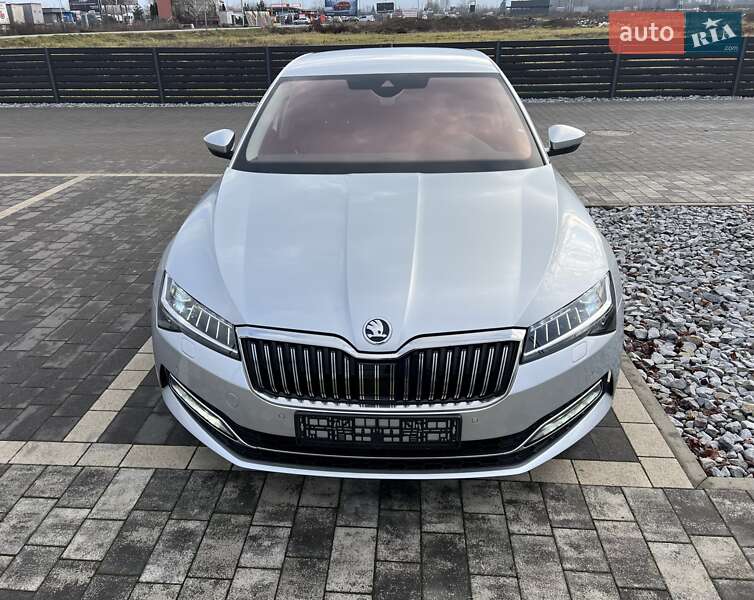 Skoda Superb 2019