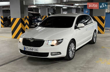 Лифтбек Skoda Superb 2010 в Ивано-Франковске