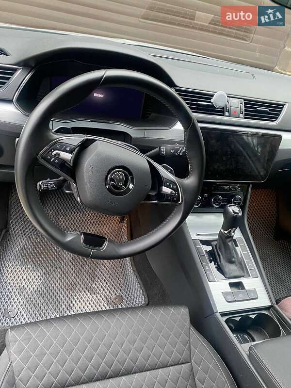 Универсал Skoda Superb 2021 в Харькове