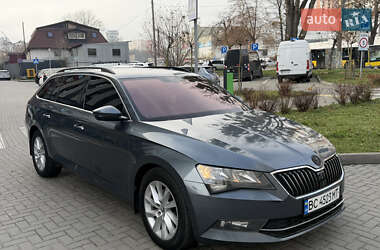 Универсал Skoda Superb 2015 в Львове