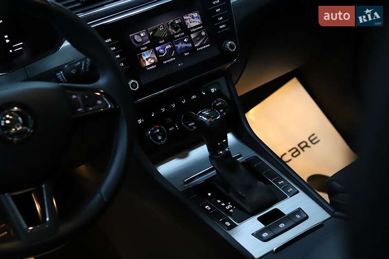 Лифтбек Skoda Superb 2020 в Дрогобыче