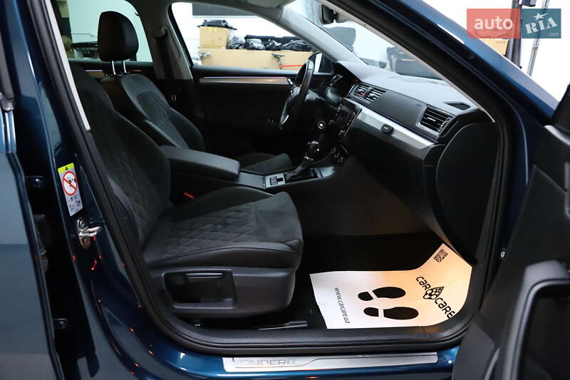 Лифтбек Skoda Superb 2020 в Дрогобыче