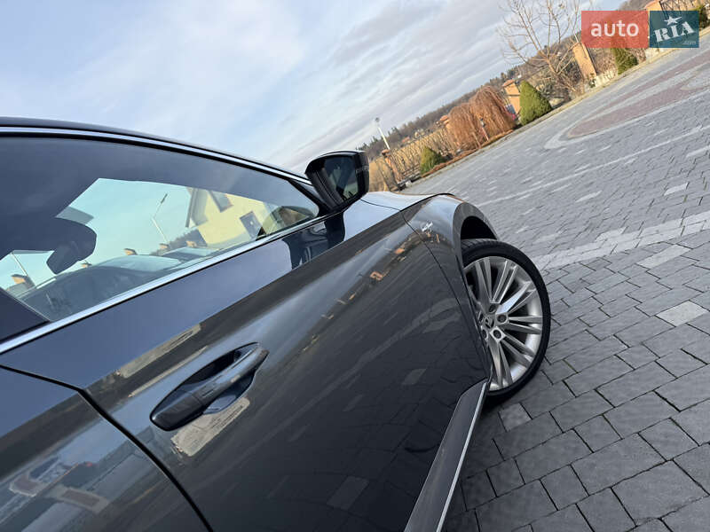 Універсал Skoda Superb 2020 в Дрогобичі