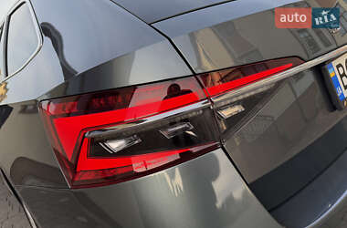 Універсал Skoda Superb 2020 в Дрогобичі