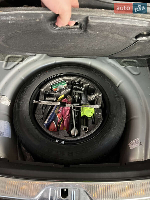 Універсал Skoda Superb 2014 в Іршаві