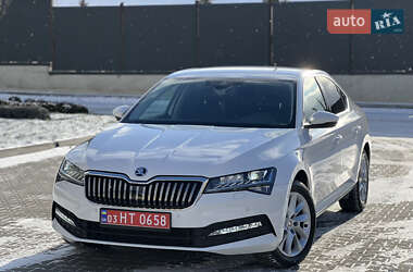 Лифтбек Skoda Superb 2020 в Луцке
