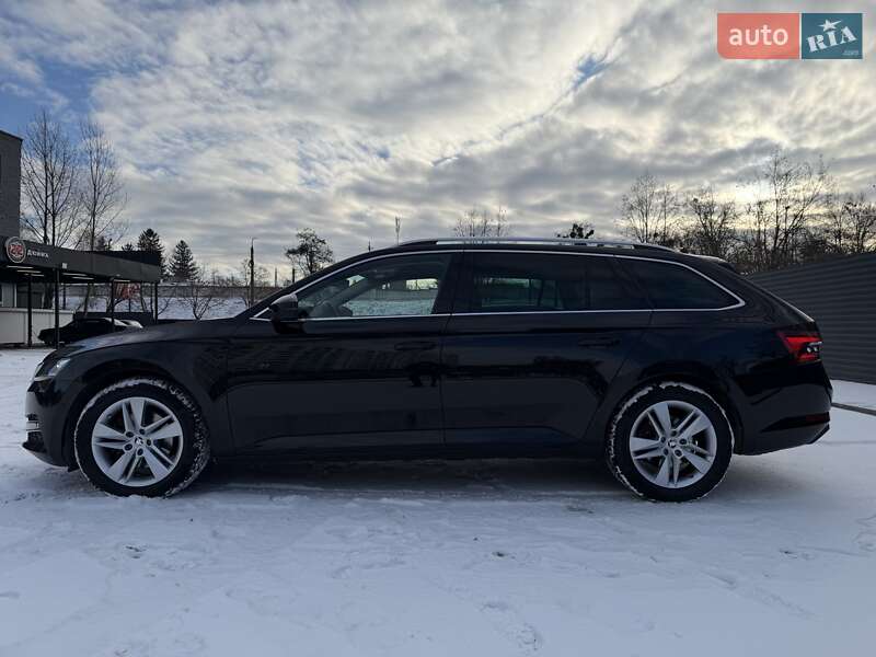 Универсал Skoda Superb 2022 в Луцке