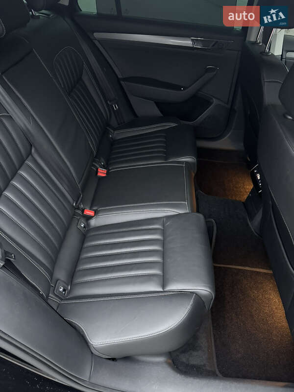 Универсал Skoda Superb 2020 в Киеве фото 16 Универсал Skoda Superb 2020 в Киеве