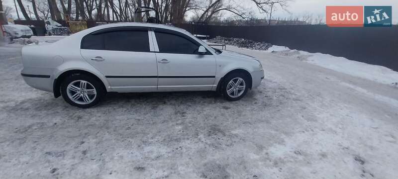 Лифтбек Skoda Superb 2007 в Прилуках фото 2 Лифтбек Skoda Superb 2007 в Прилуках