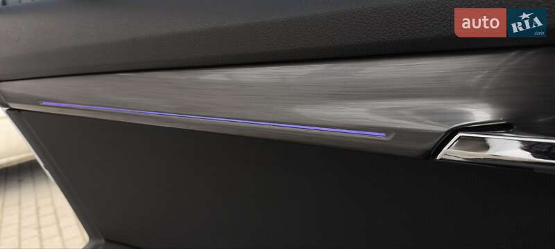 Універсал Skoda Superb 2018 в Мукачевому