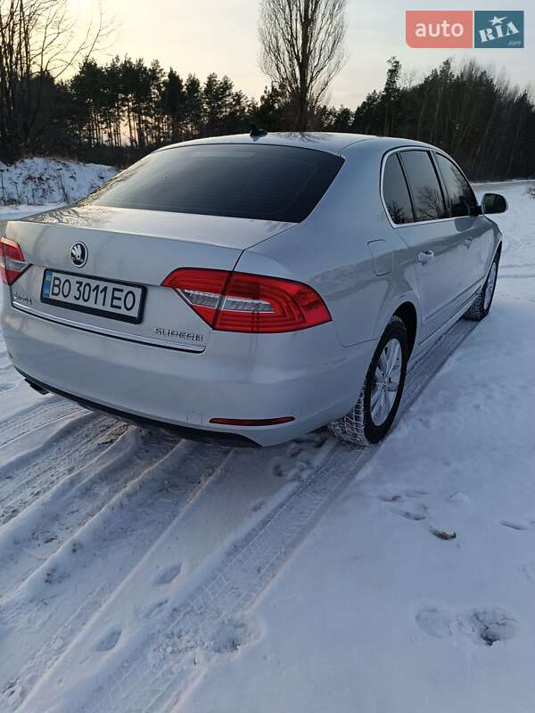 Лифтбек Skoda Superb 2015 в Ровно фото 8 Лифтбек Skoda Superb 2015 в Ровно