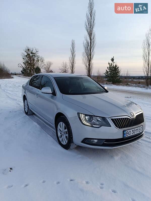 Лифтбек Skoda Superb 2015 в Ровно фото 5 Лифтбек Skoda Superb 2015 в Ровно