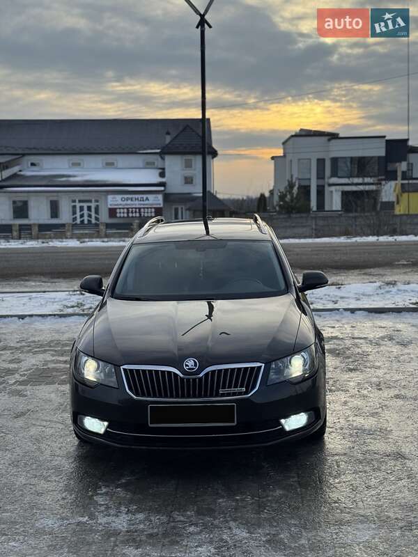 Универсал Skoda Superb 2015 в Ивано-Франковске