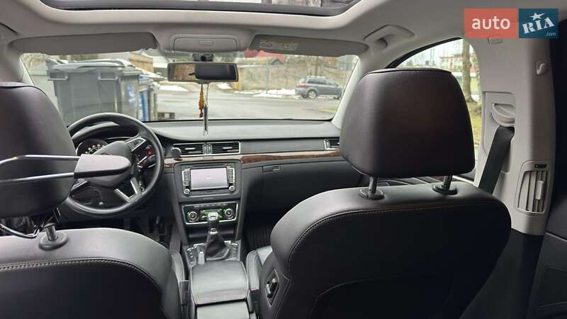 Универсал Skoda Superb 2015 в Ивано-Франковске