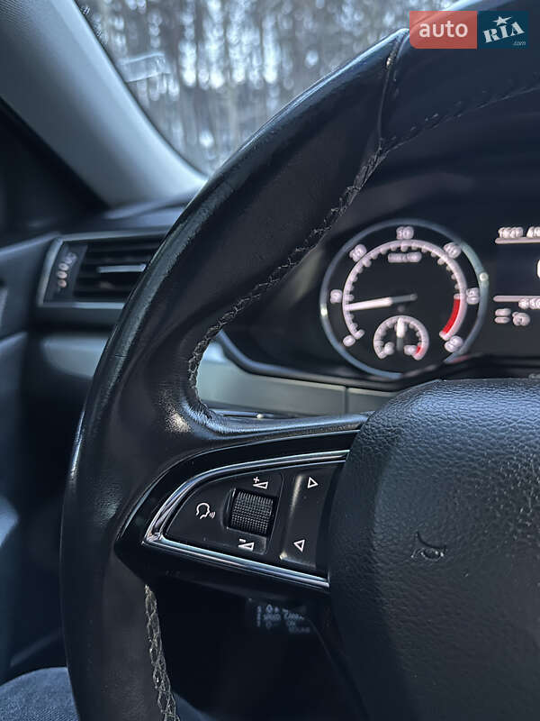Универсал Skoda Superb 2017 в Виннице фото 39 Универсал Skoda Superb 2017 в Виннице
