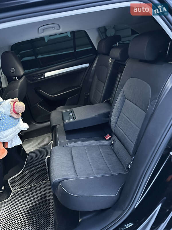 Универсал Skoda Superb 2017 в Виннице фото 52 Универсал Skoda Superb 2017 в Виннице