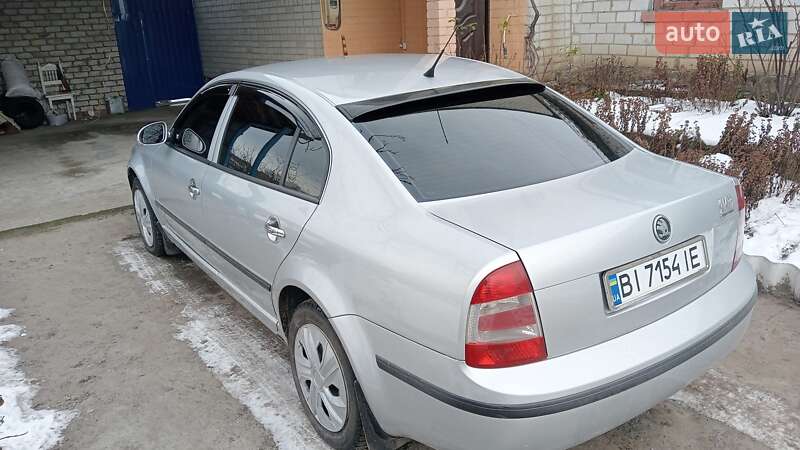Лифтбек Skoda Superb 2007 в Светловодске