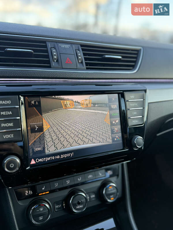 Лифтбек Skoda Superb 2015 в Дрогобыче