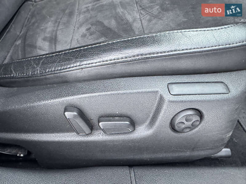 Универсал Skoda Superb 2014 в Киеве