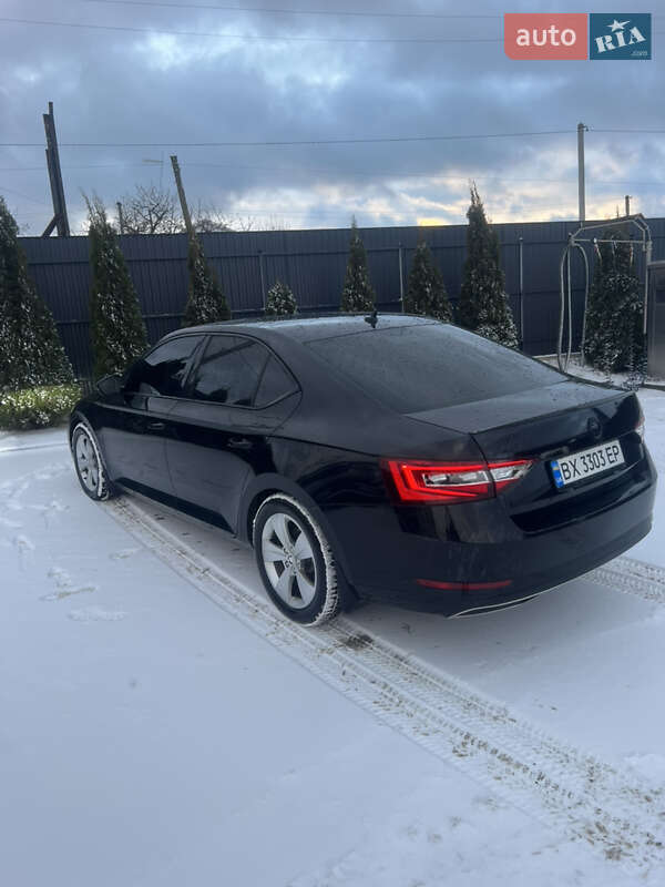 Лифтбек Skoda Superb 2015 в Хмельницком фото 5 Лифтбек Skoda Superb 2015 в Хмельницком